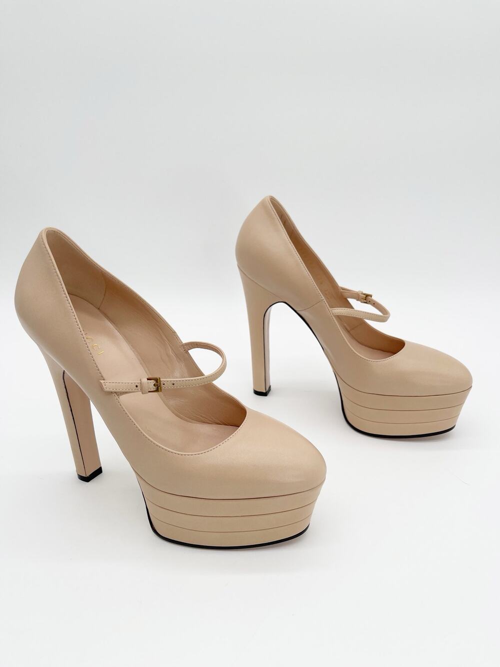 Gucci Angel Nude Neutral Leather Platform Classic Mary Jane Pumps Heels IT 37.5